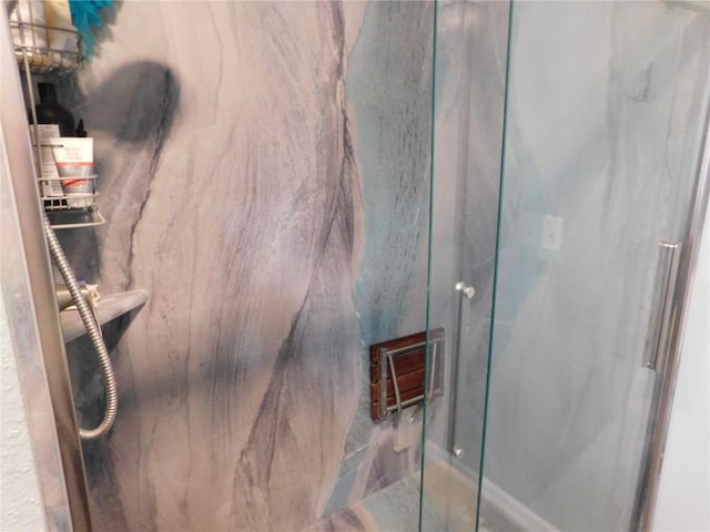 954 Monroe Ave, Tipton, IA 52772 - detailed view of a marble finish shower
