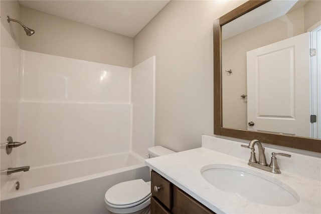 6166 Cope Dr, Marion, IA 52302 - full bath featuring toilet, bathtub / shower combination, and vanity
