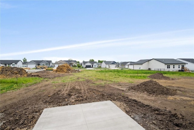 6166 Cope Dr, Marion, IA 52302 - view of yard featuring a residential view and a patio area