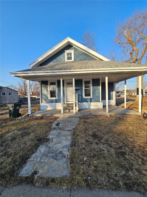 view of front of house with a porch