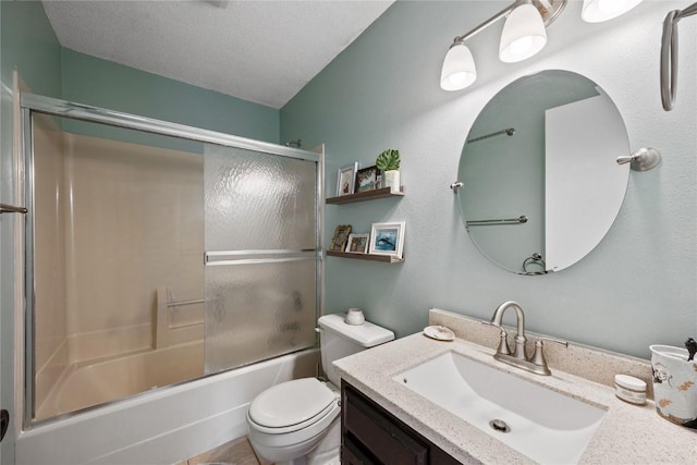 3260 Willowridge Rd Unit D, Marion, IA 52302 - full bath with toilet, bath / shower combo with glass door, and vanity