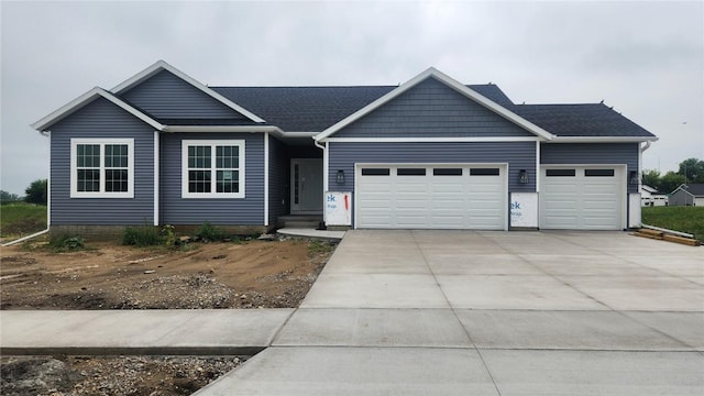 225 Meadows Field Dr NE, Cedar Rapids, IA 52402 - photo 1
