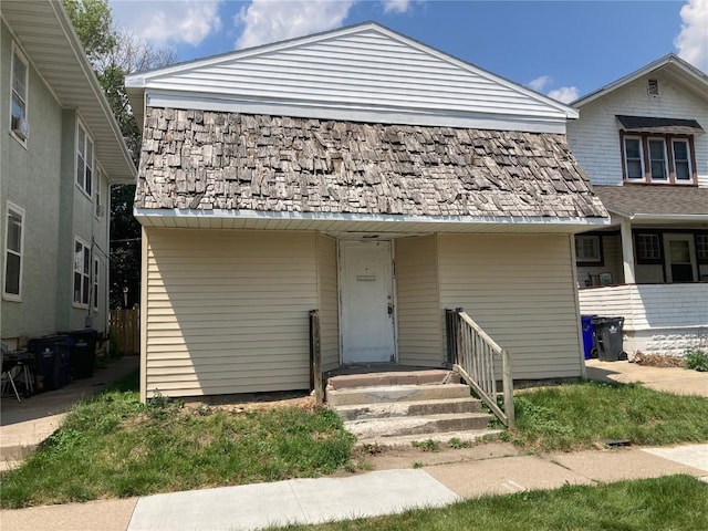 view of front of house