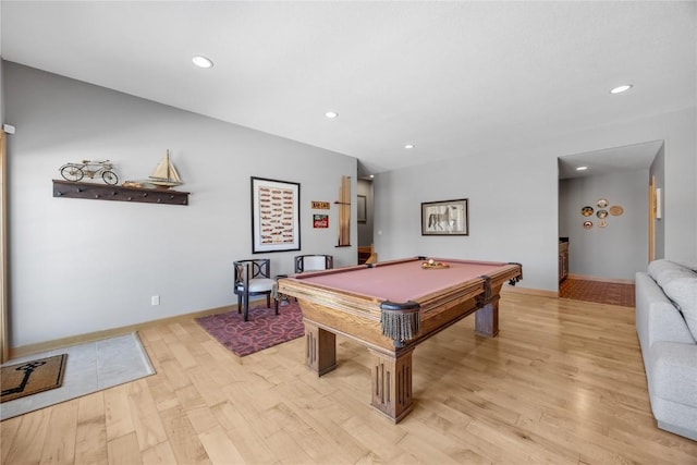 game room with billiards, light wood-style flooring, recessed lighting, and baseboards