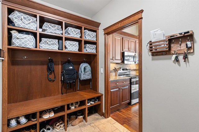 view of mudroom