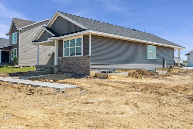 2701 Roycroft Dr, Marion, IA 52302 - view of home's exterior with a shingled roof