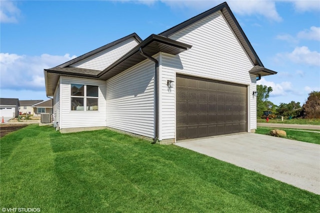 2700 Rookwood Ln, Marion, IA 52302 - view of side of property with a lawn and an attached garage