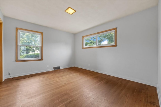 650 32nd St SE, Cedar Rapids, IA 52403 - photo 15