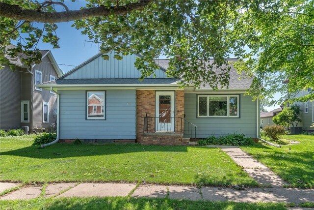 410 State St, Dysart, IA 52224 - photo 1