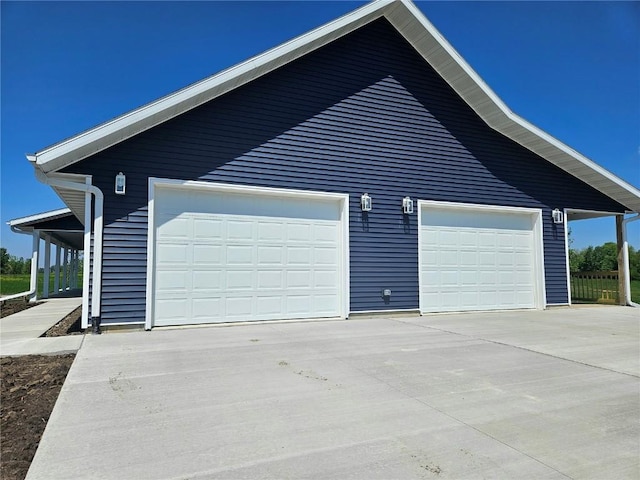7936 217th Ave, Martelle, IA 52305 - view of garage