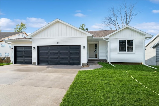 1919 Holly Meadow Ave SW, Cedar Rapids, IA 52404 - photo 1