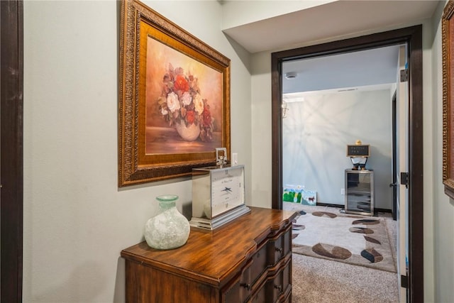 1609 Petrus Dr NE, Cedar Rapids, IA 52402 - hallway featuring carpet