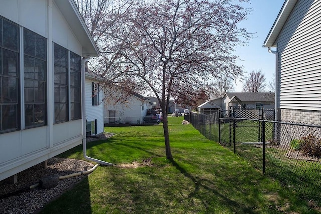 view of yard featuring fence
