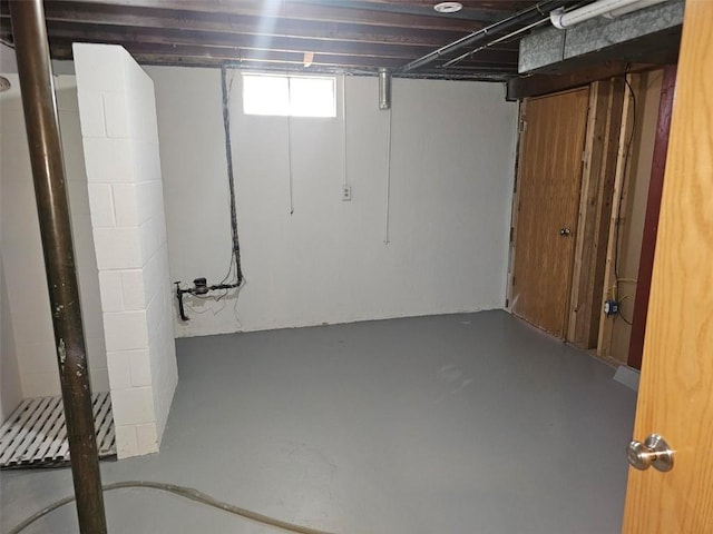 2704 Otis Rd SE, Cedar Rapids, IA 52403 - below grade area with a water meter