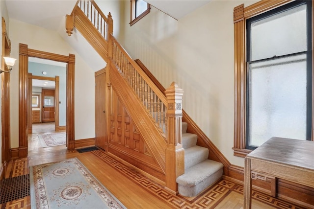 507 2nd Ave NE, Independence, IA 50644 - photo 2
