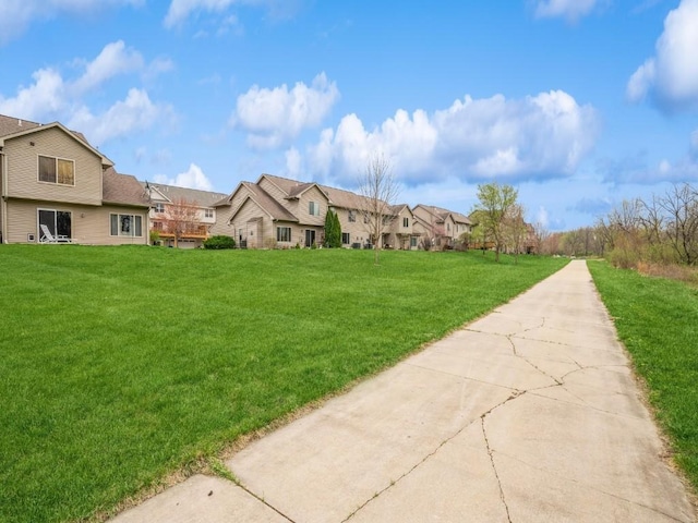view of yard with a residential view