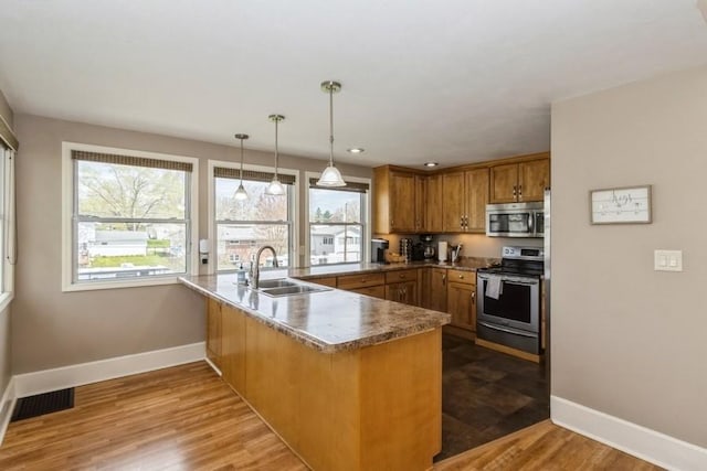 308 E 9th St, Tipton, IA 52772 - photo 9