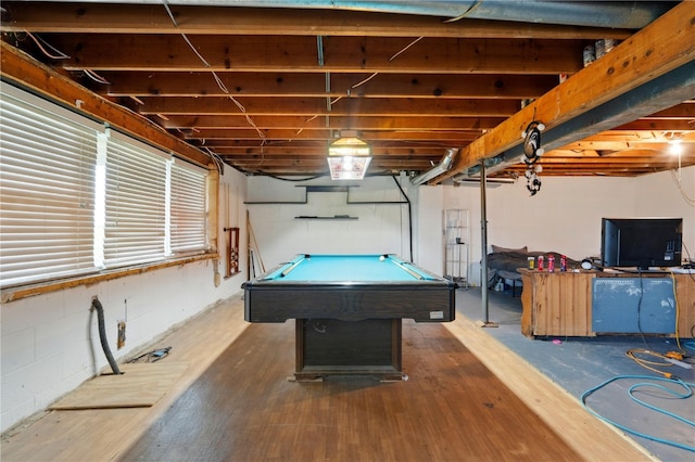 404 Main St, Shellsburg, IA 52332 - game room featuring pool table