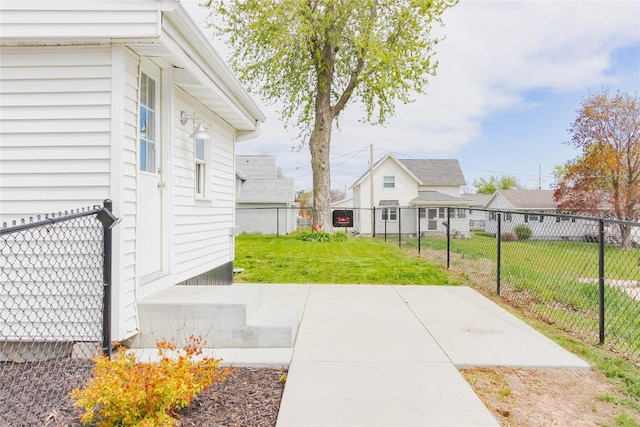 2095 3rd Ave, Marion, IA 52302 - view of yard with a patio area