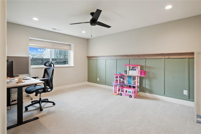 home office featuring ceiling fan, carpet, recessed lighting, baseboards, and visible vents