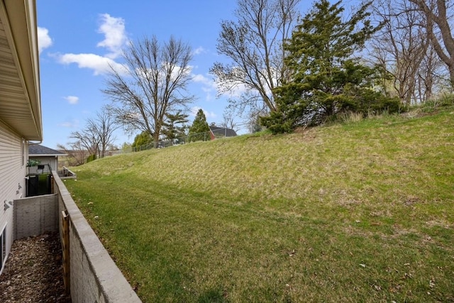 view of yard featuring fence