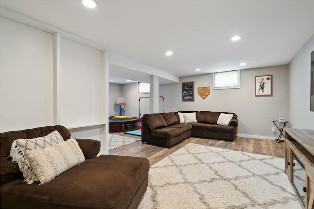 335 Parkland Dr SE, Cedar Rapids, IA 52403 - living area featuring baseboards, recessed lighting, and wood finished floors