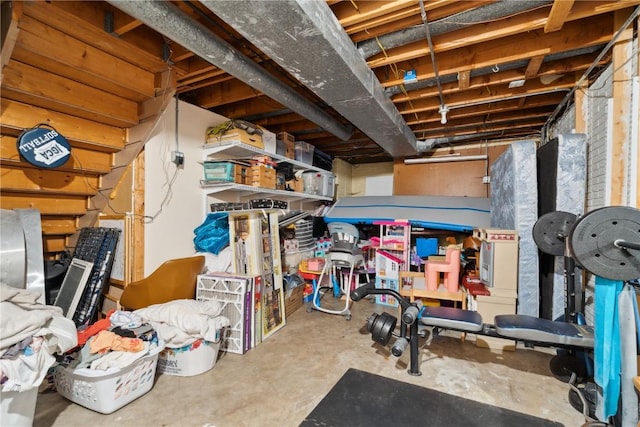 335 Parkland Dr SE, Cedar Rapids, IA 52403 - view of unfinished basement