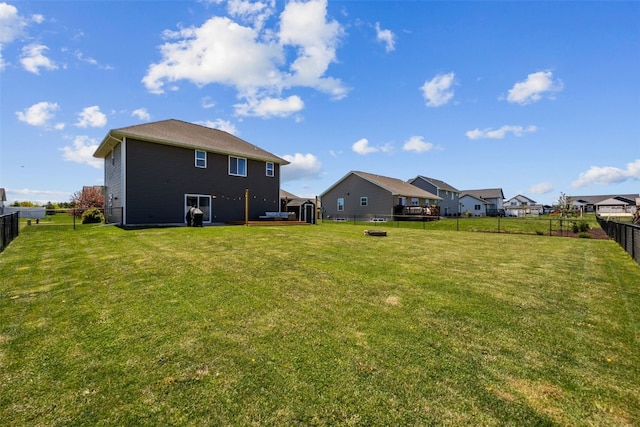 view of yard with a residential view