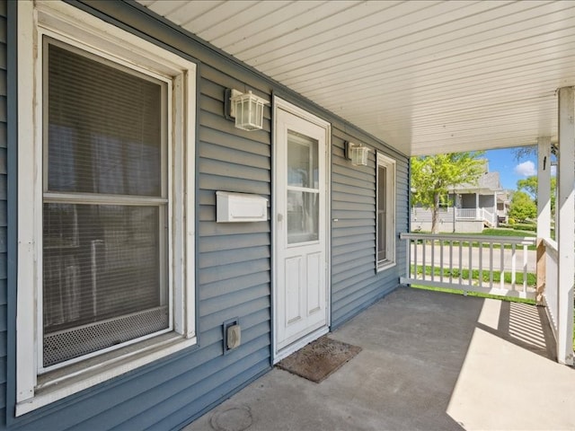 view of patio / terrace with a porch