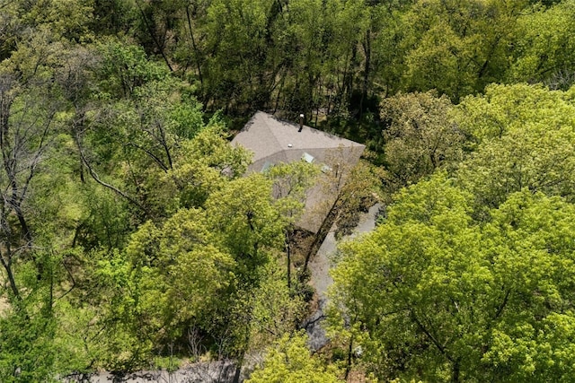 13 Woodland Hts, Iowa City, IA 52240 - aerial view of property and surrounding area with a forest