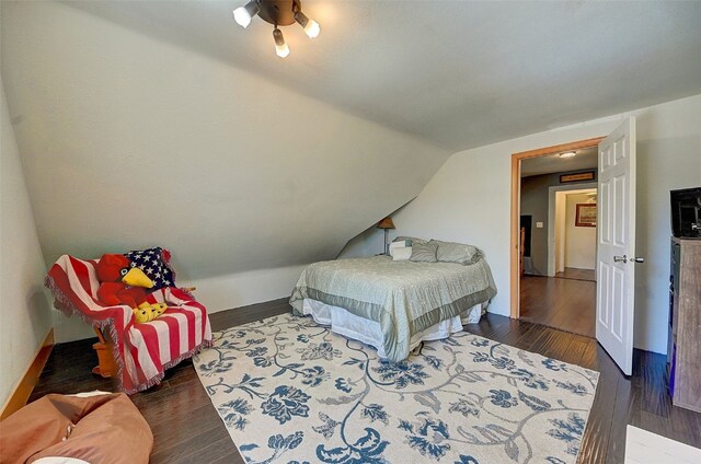 409 N Brewer St, Manchester, IA 52057 - photo 24