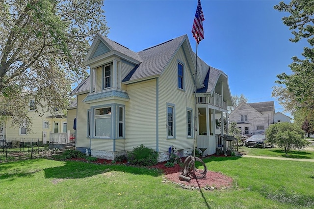 409 N Brewer St, Manchester, IA 52057 - photo 3