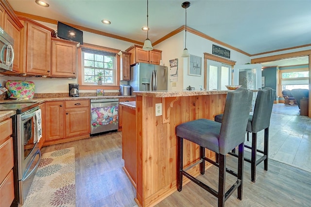 409 N Brewer St, Manchester, IA 52057 - photo 14