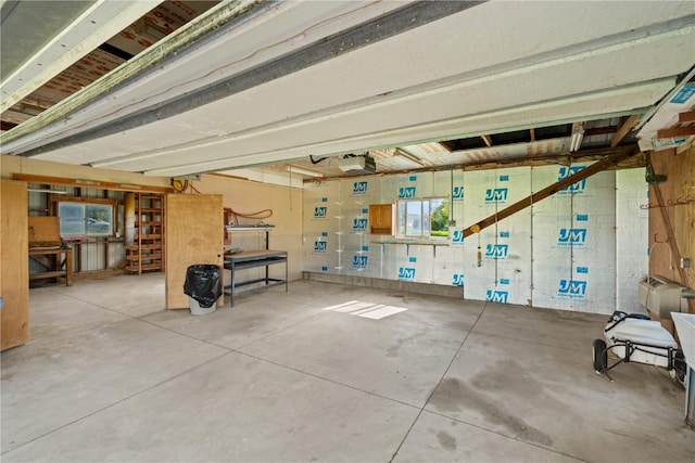 6119 28th Ave Dr, Vinton, IA 52349 - garage with a garage door opener