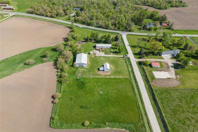 6119 28th Ave Dr, Vinton, IA 52349 - aerial overview of property's location featuring rural landscape