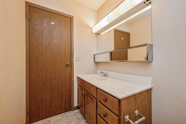 3912 Summerfield Ln NE Unit C, Cedar Rapids, IA 52402 - bathroom featuring vanity