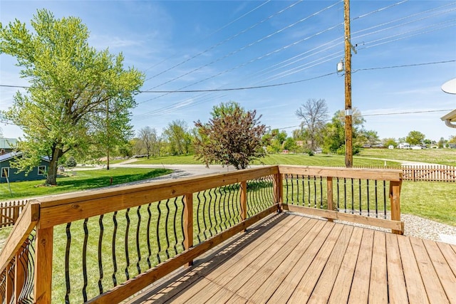 1100 Vernon Hill Blvd, Cedar Rapids, IA 52403 - deck with a lawn