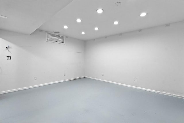 206 Hilltop Rd SW, Swisher, IA 52338 - finished below grade area with recessed lighting and baseboards