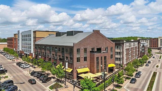 901 E 2nd Ave Unit 212, Coralville, IA 52241 - view of building exterior with uncovered parking