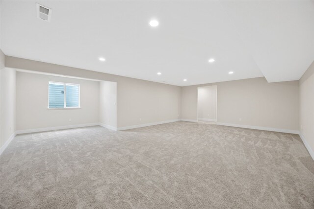 424 15th Ave SW, Mount Vernon, IA 52314 - empty room with carpet flooring, baseboards, and recessed lighting