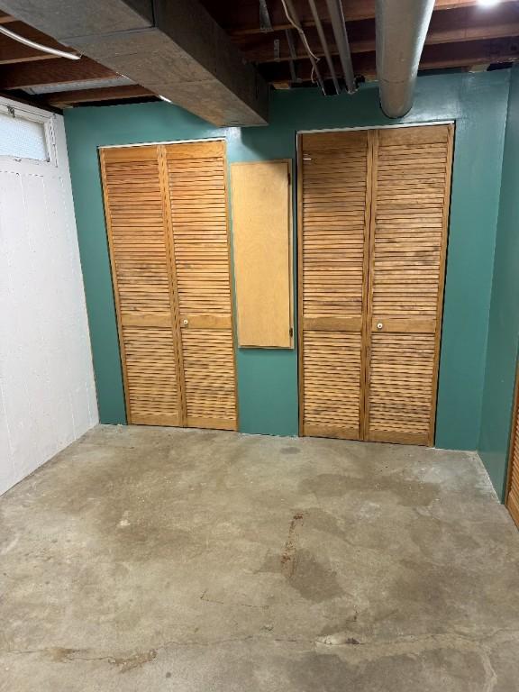 3105 Wilson Ave SW, Cedar Rapids, IA 52404 - view of below grade area