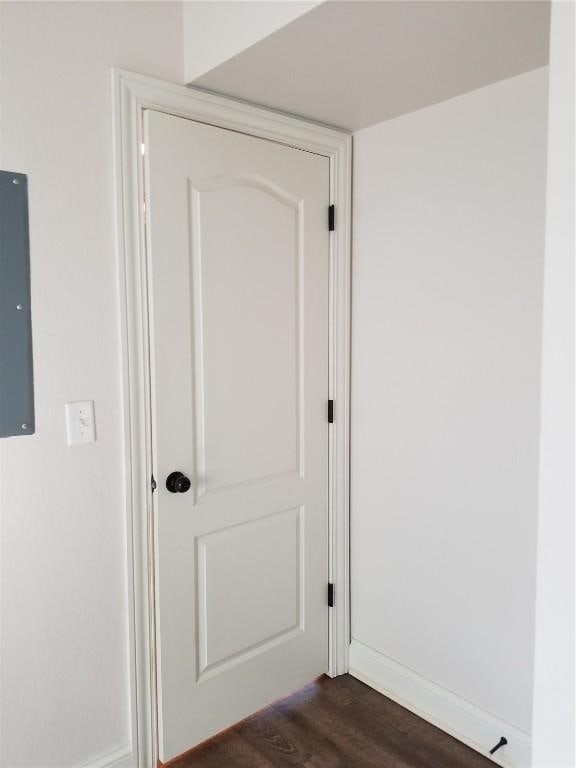 100 Granview Ct Unit 126, Iowa City, IA 52246 - detailed view of wood finished floors and electric panel