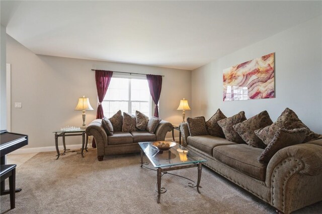 3010 Newcastle Rd, Marion, IA 52302 - carpeted living area featuring baseboards