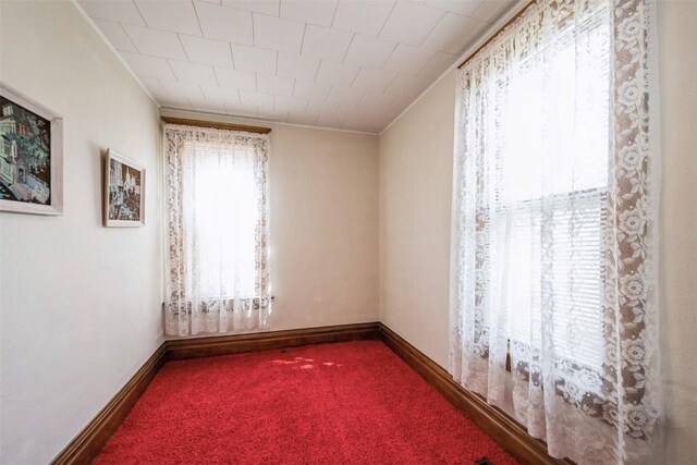 205 2nd Ave, Atkins, IA 52206 - carpeted spare room featuring baseboards