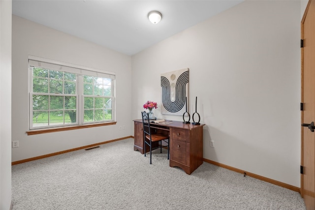 959 Tamarack Trl, Iowa City, IA 52245 - office with light colored carpet and baseboards
