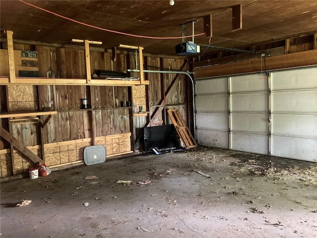 1403 W 3rd St, Vinton, IA 52349 - garage with a garage door opener