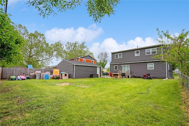 3007 Ravenwood Ter NW, Cedar Rapids, IA 52405 - view of back of property