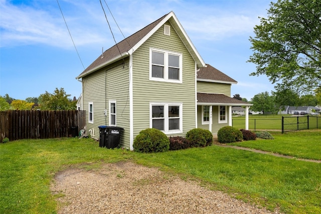 1298 14th Ave, Marion, IA 52302 - view of property exterior featuring a shingled roof