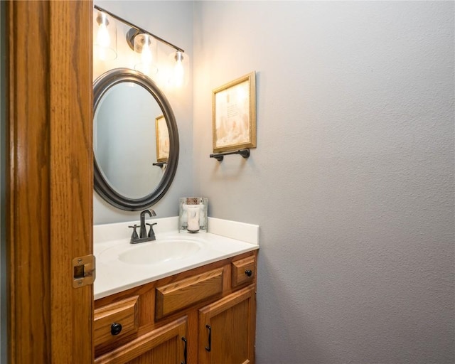 6919 Rockingham Dr SW, Cedar Rapids, IA 52404 - bathroom with vanity