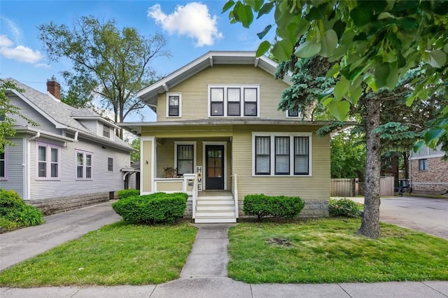 715 E Market St, Iowa City, IA 52245 - view of front of property featuring a porch